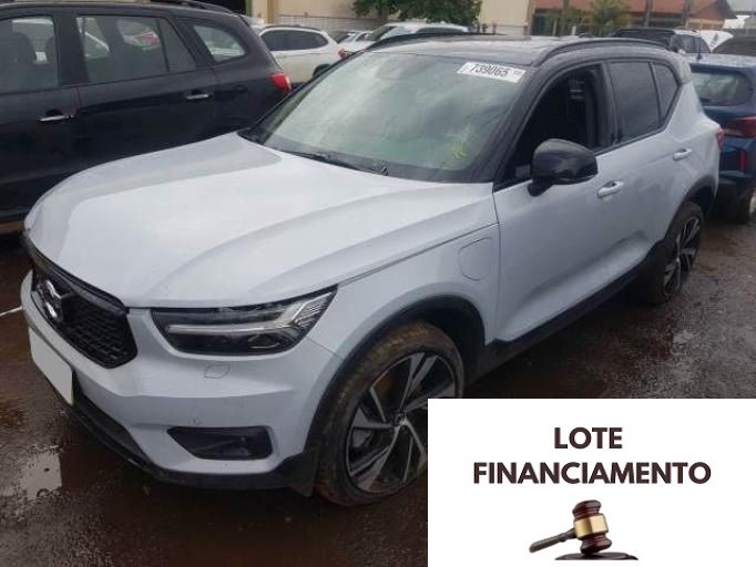 VOLVO XC40 21/21